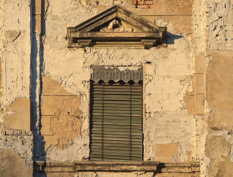 Smart Roller Shutter Not Working? 9 Causes & Fixes (2026 Guide)